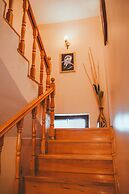 Pigeon Valley Stone House