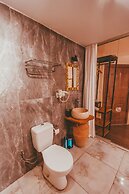 Pigeon Valley Stone House