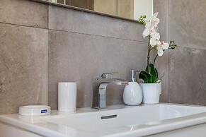 Grey Pearl in Prato della Valle