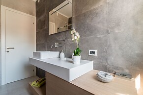 Grey Pearl in Prato della Valle