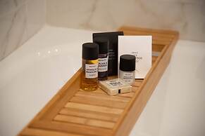 NEMAN Maison Experience I Pantheon