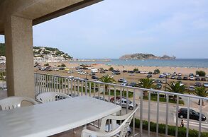 Apartamentos Rocamaura I