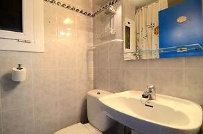 Apartamentos Rocamaura I