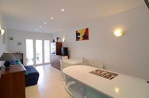 Apartamentos Rocamaura I