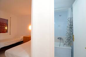 Apartamentos Rocamaura I