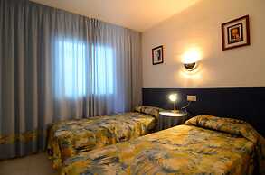 Apartamentos Rocamaura I