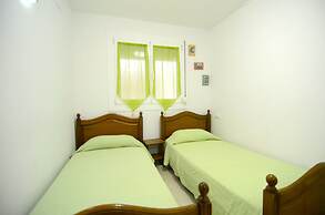 Apartamentos Rocamaura I