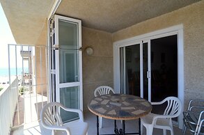 Apartamentos Rocamaura I