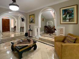 Cesar's House Guayaquil Home Rental