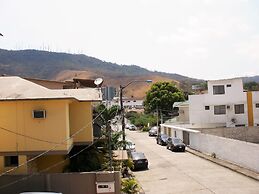 Cesar's House Guayaquil Home Rental