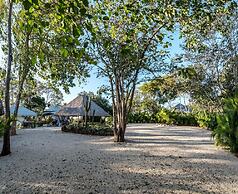 Mikado Natural Lodge