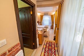 Otel Türk Evi
