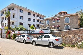 Otel Türk Evi