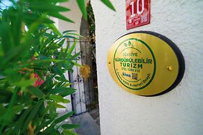 Otel Türk Evi
