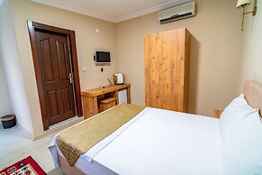 Otel Türk Evi