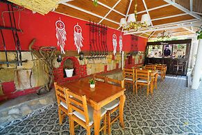 Otel Türk Evi