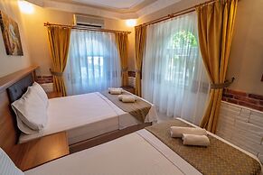 Otel Türk Evi
