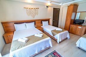 Otel Türk Evi