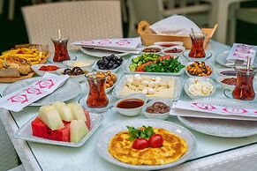 Otel Türk Evi
