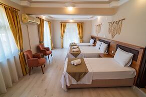 Otel Türk Evi