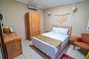 Otel Türk Evi