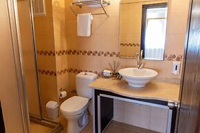 Otel Türk Evi