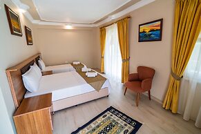 Otel Türk Evi