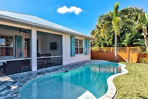 Sardinia Vacation Rental: Delightful Coastal Home near Vanderbilt Beac