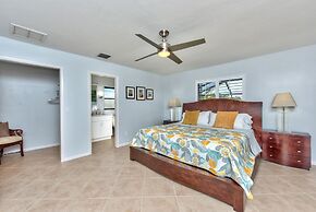 Milano Vacation Rental: Newly Renovated 3-BR Home with Private Pool, H