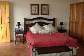 Villa Paradiso up to 14 People