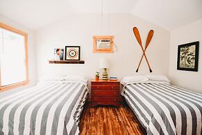 Rainbow Mountain Resort