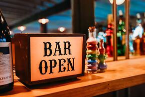 Rainbow Mountain Resort