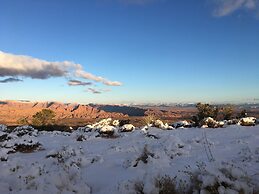 Shash Dine' EcoRetreat