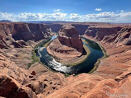 Shash Dine' EcoRetreat