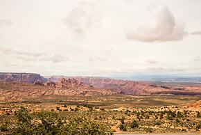 Shash Dine' EcoRetreat