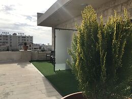 Eli Guest House