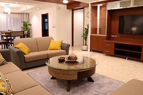 JJ Suites - Your Home on 11