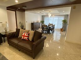 JJ Suites - Your Home on 11