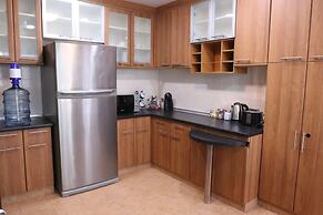 JJ Suites - Your Home on 11