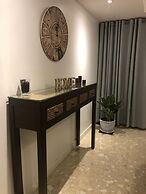 JJ Suites - Your Home on 11