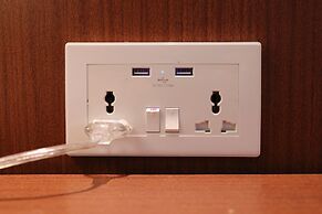 JJ Suites - Your Home on 11