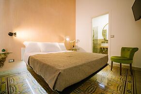 Regina Elena Charme Rooms