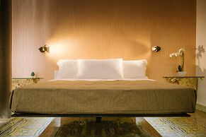 Regina Elena Charme Rooms