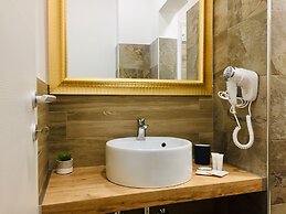 Regina Elena Charme Rooms