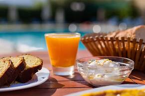 Alonia Hotel Apartments