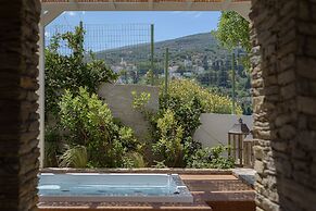 Casa Di Fiori Andros Suites