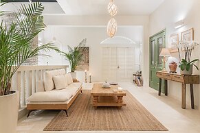Casa Di Fiori Andros Suites