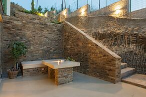 Casa Di Fiori Andros Suites