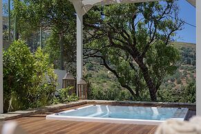 Casa Di Fiori Andros Suites