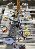 Casa Di Fiori Andros Suites